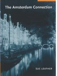 [Truyện] Cambridge English Readers Level 4: The Amsterdam Connection