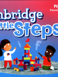 [Sách] Cambridge Little Steps Level 2 Phonics Book (2019) - Sách giấy gáy xoắn